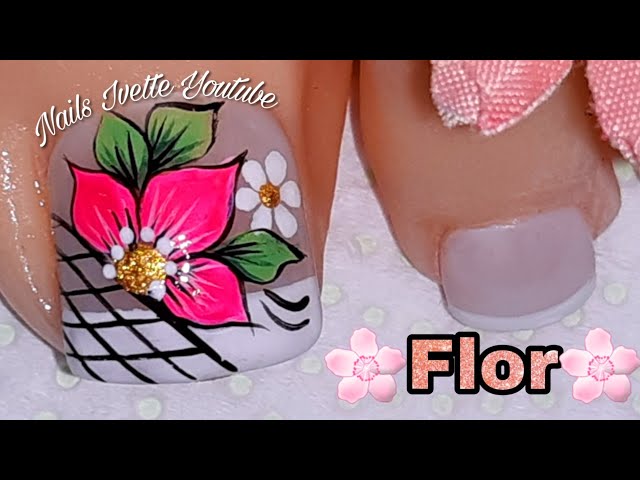 disenos-de-flores-para-unas-de-pies-paso-a-paso-2
