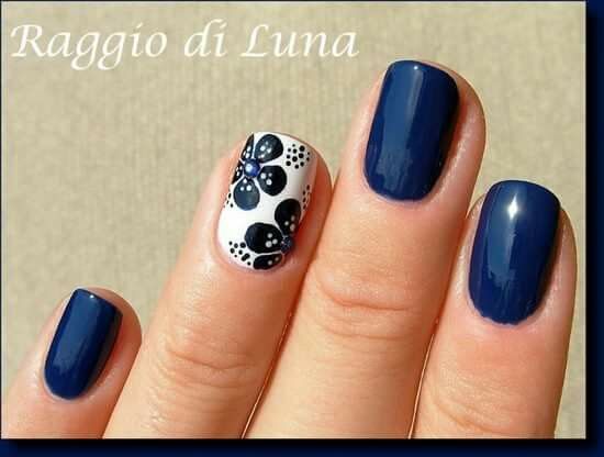 Diseños De Fores Azules Uñas