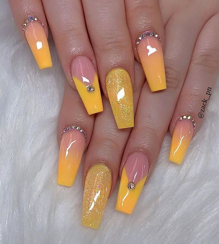 disenos-de-mango-en-unas-2