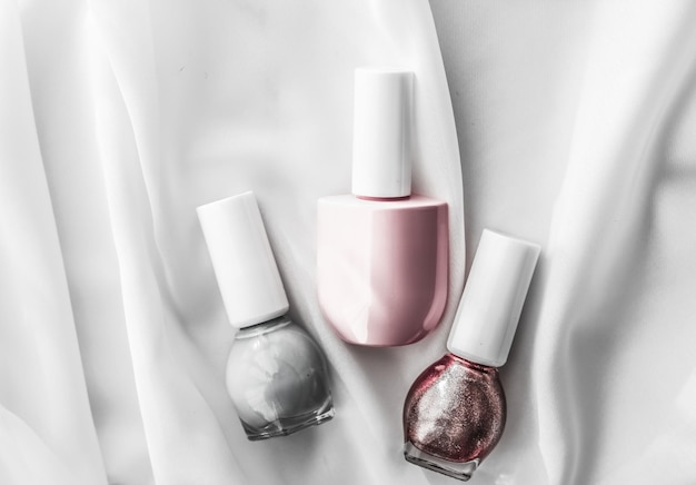 disenos-de-productos-de-belleza-para-unas-3