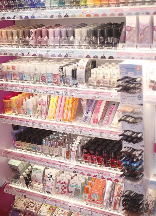 disenos-de-productos-de-belleza-para-unas-5