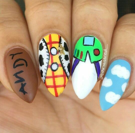 disenos-de-toy-story-unas-con-gelish-para-ninas-2