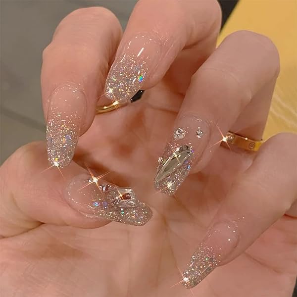 disenos-de-unas-acrilicas-con-diamantes-6