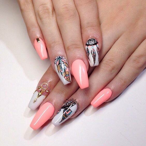 Diseños De Uñas Acrilicas Con Plumas