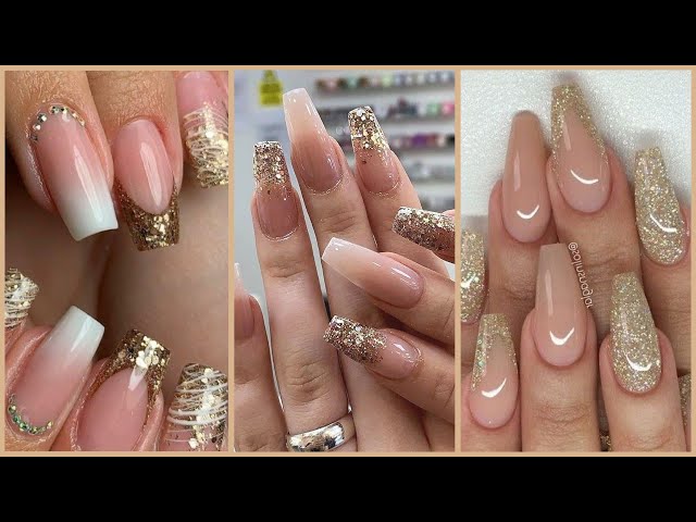 disenos-de-unas-acrilicas-nude-y-dorado-6