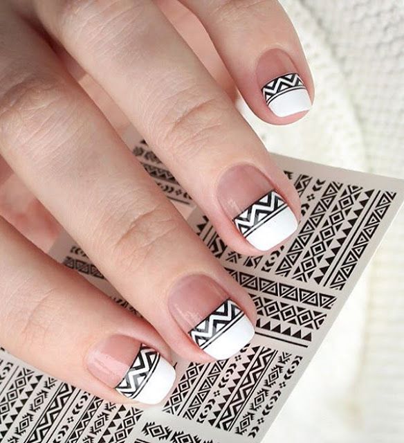 Diseños De Uñas Asimetricas