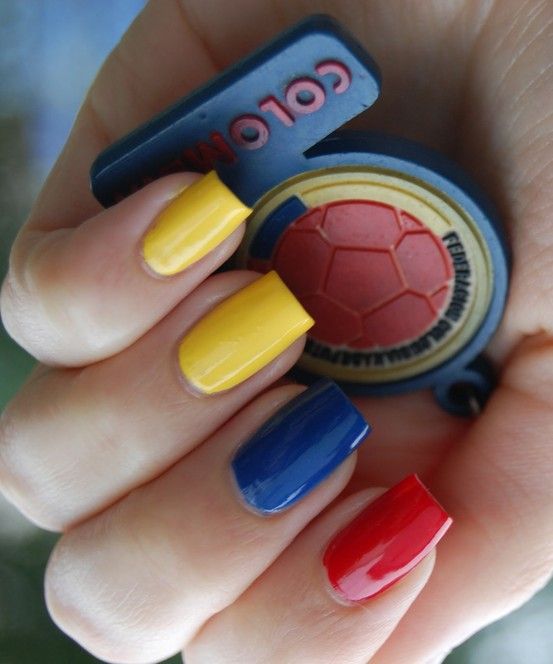 Diseños De Uñas Bandera De Colombia