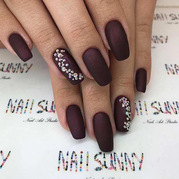 disenos-de-unas-bordo-mate-3