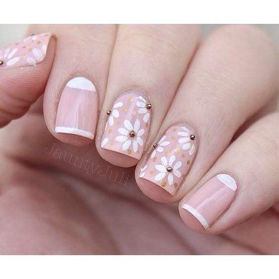 Diseños De Uñas Color Nude Con Rosa