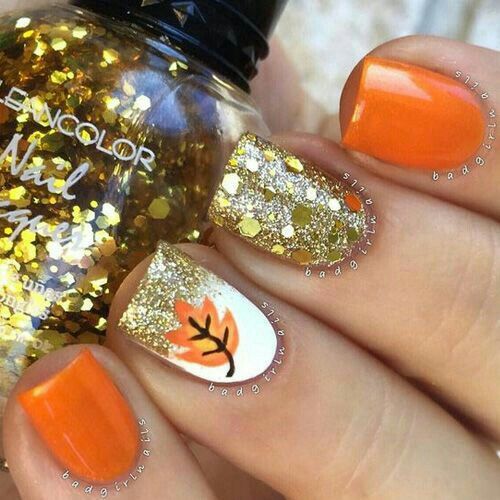 disenos-de-unas-colores-de-otono-con-dorado-3