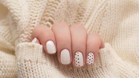 Diseños De Uñas Con Barniz Boanco