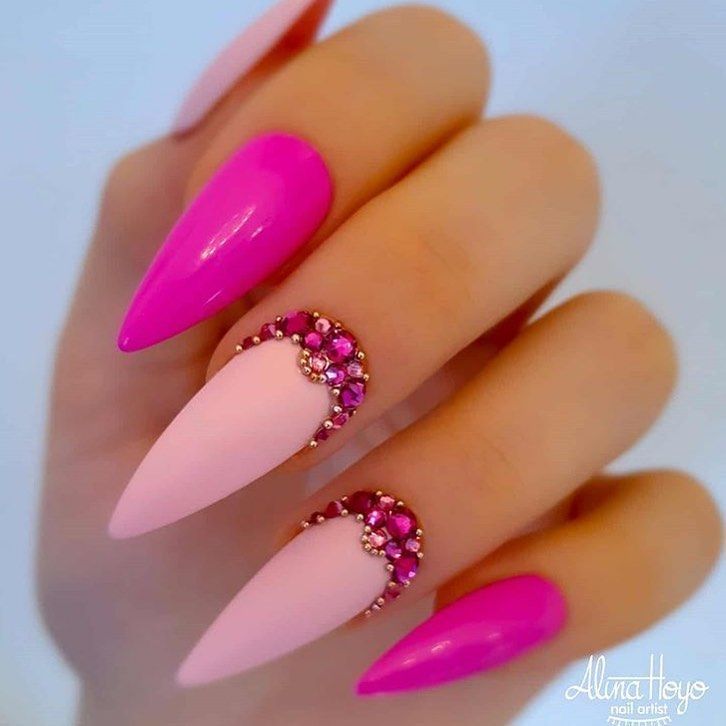 disenos-de-unas-con-colores-rosa-fucsiacon-gliter-5