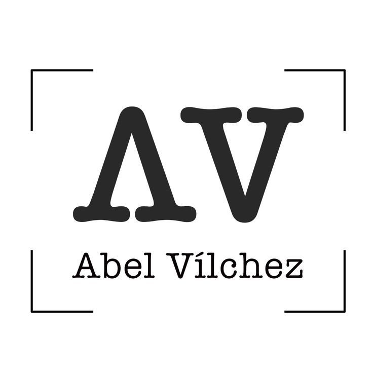 disenos-de-unas-con-escritores-y-libros-7