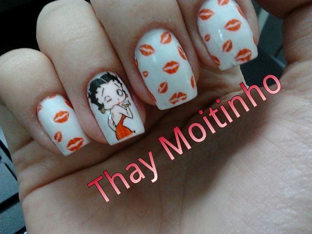disenos-de-unas-con-estiquer-de-betty-boop-3