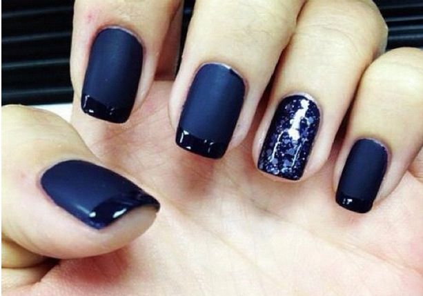 disenos-de-unas-con-gelish-en-mate-azul-marino-3