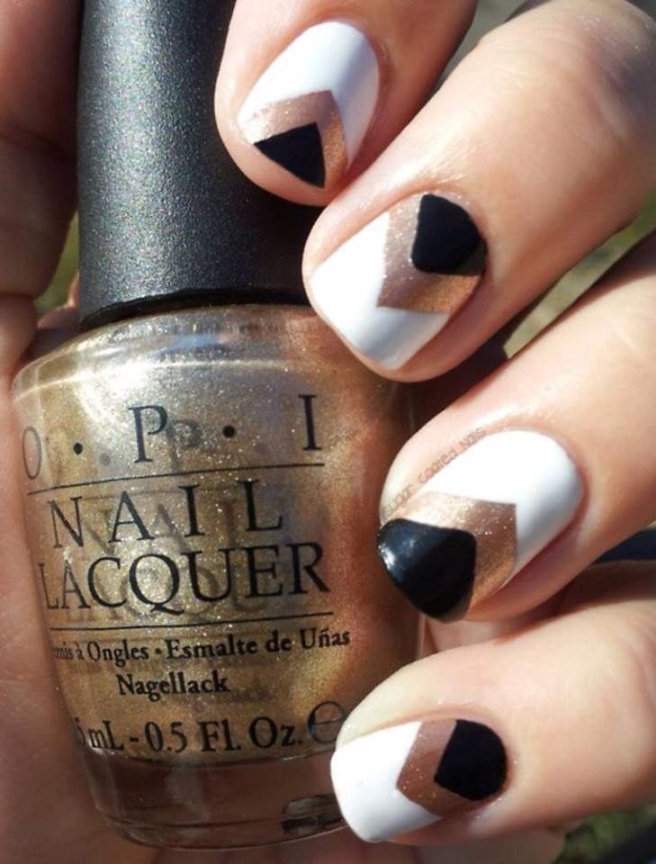 disenos-de-unas-con-lacquer-negro-4