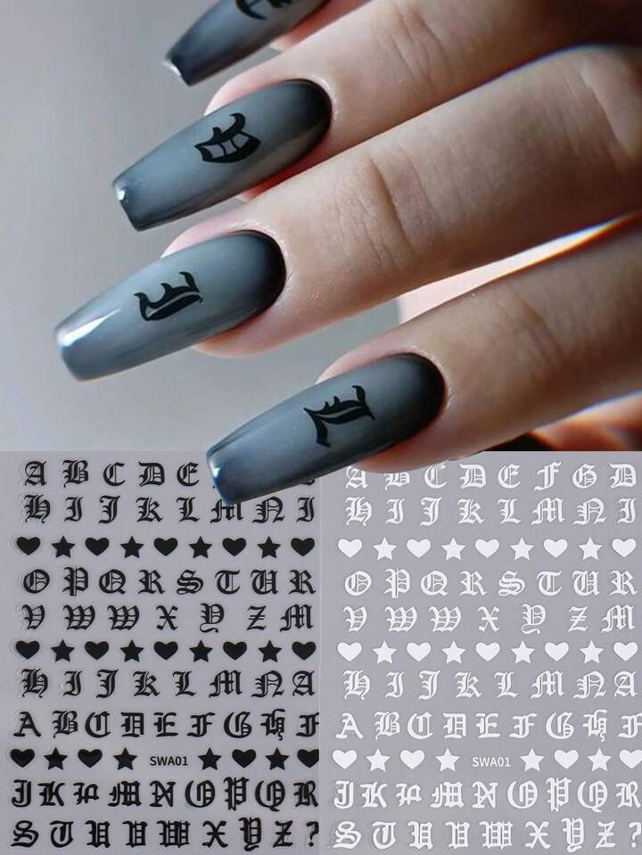 disenos-de-unas-con-letras-goticas-6