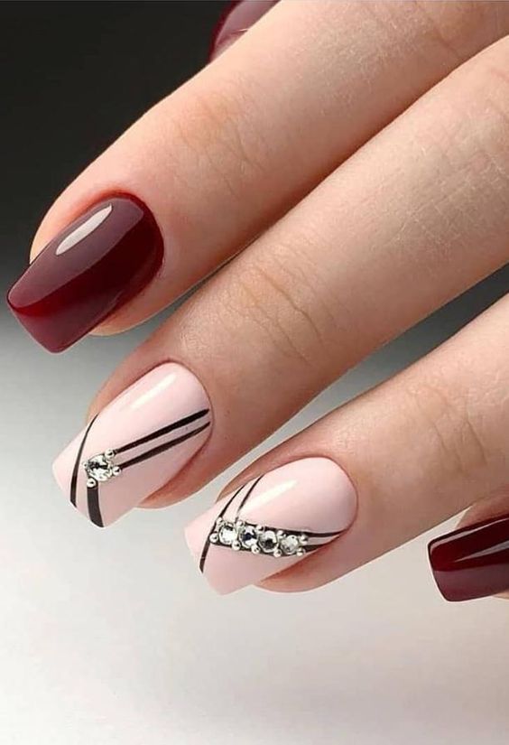 disenos-de-unas-con-piedritas-hermosas-5