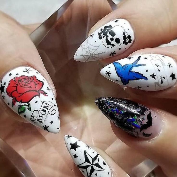 disenos-de-unas-con-tatuajes-2