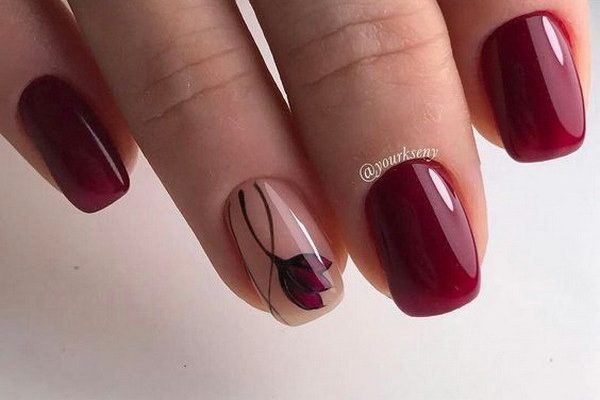 disenos-de-unas-cortas-en-rojo-vino-4