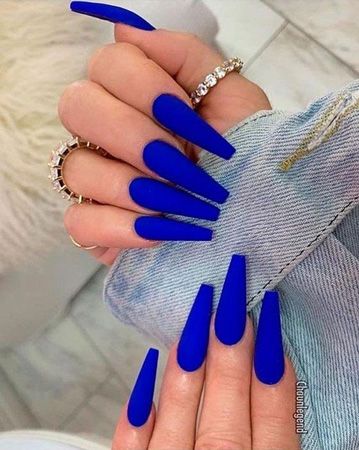 disenos-de-unas-de-acrilico-azules-3