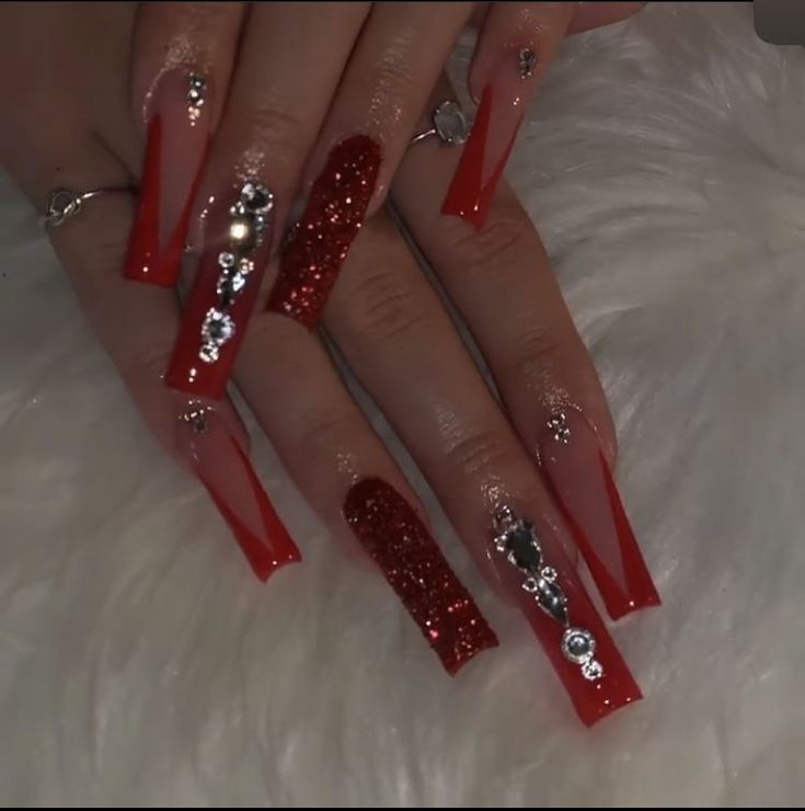 Diseños De Uñas De Acrilico Rojas Para Quinceañeras