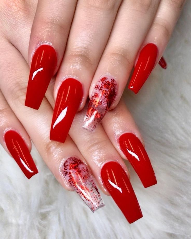 disenos-de-unas-de-acrilico-rojas-para-quinceaneras-2