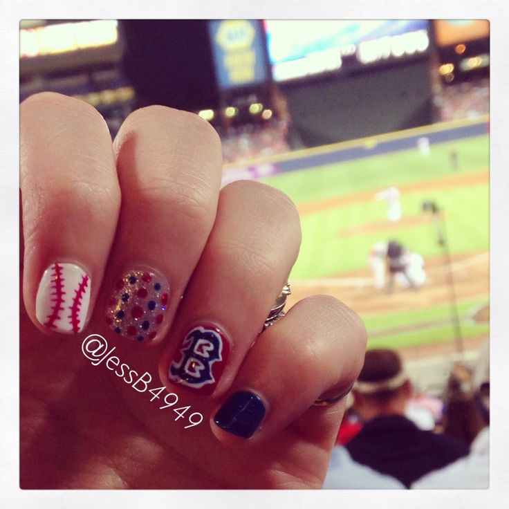 disenos-de-unas-de-beisbol-de-boston-5