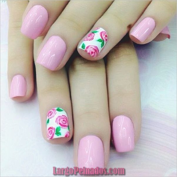 disenos-de-unas-de-flores-de-colores-4