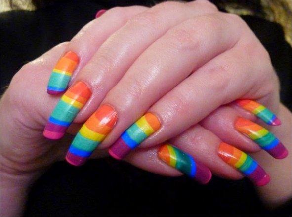 disenos-de-unas-de-gel-arcoiris-7