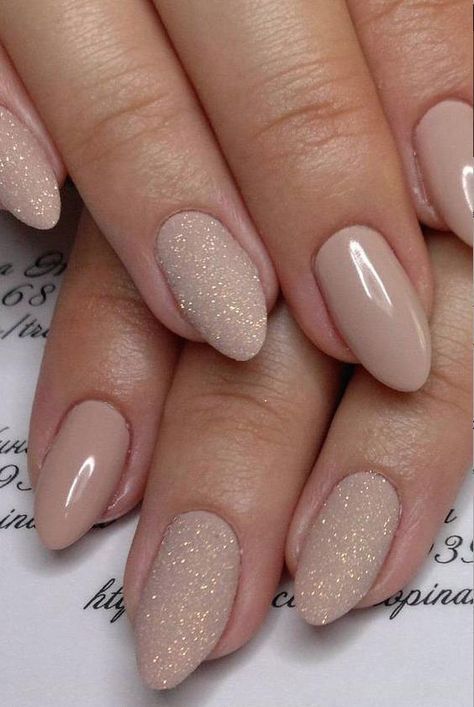 disenos-de-unas-de-gel-color-nude-2