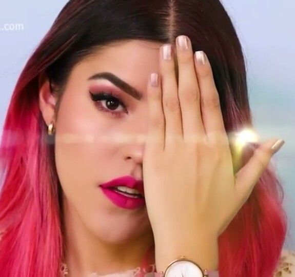 disenos-de-unas-de-lesslie-polinesia-3
