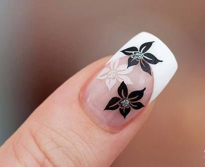 Diseños De Uñas De Luto