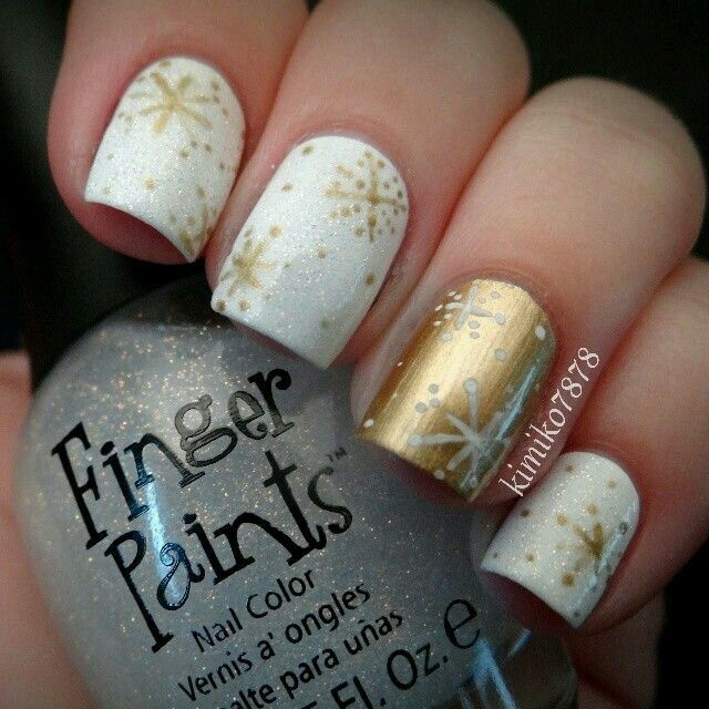 disenos-de-unas-de-navidad-blancas-5