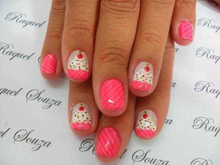 disenos-de-unas-de-pastelitos-3