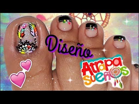 disenos-de-unas-de-pies-atrapasuenos-en-negro-2