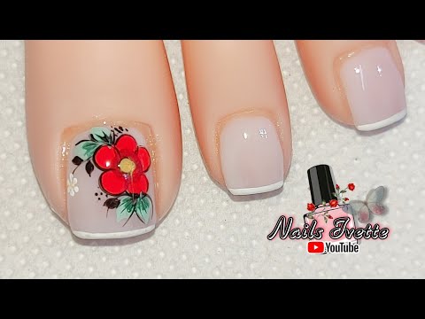 disenos-de-unas-de-pies-con-flores-rojas-3
