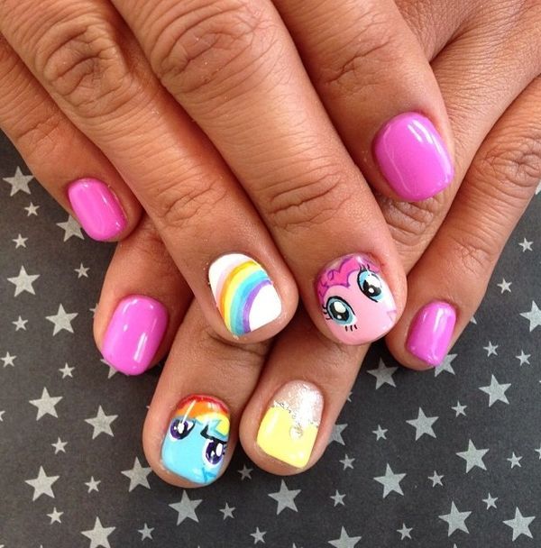 Diseños De Uñas De Ponis