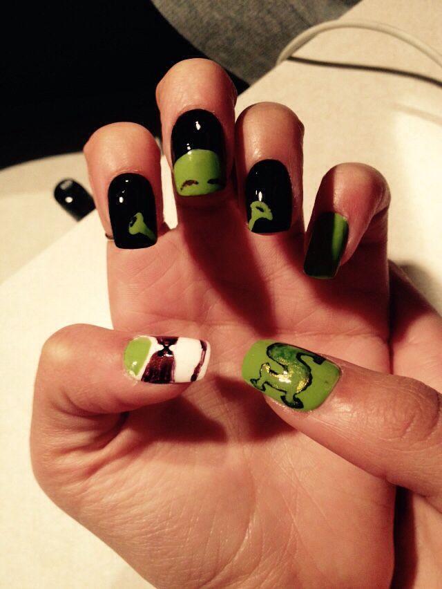 Diseños De Uñas De Shrek