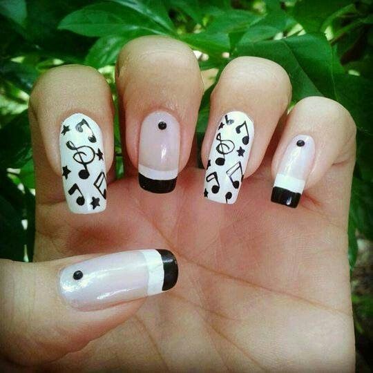 Diseños De Uñas Decoradas Musica