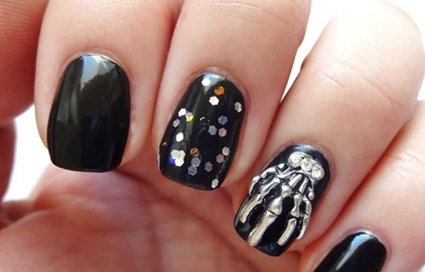 disenos-de-unas-elegantes-gothicas-2