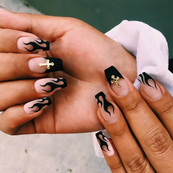 Diseños De Uñas Emo Extremo
