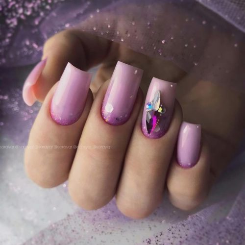 disenos-de-unas-en-rosa-palo-o-violeta-3