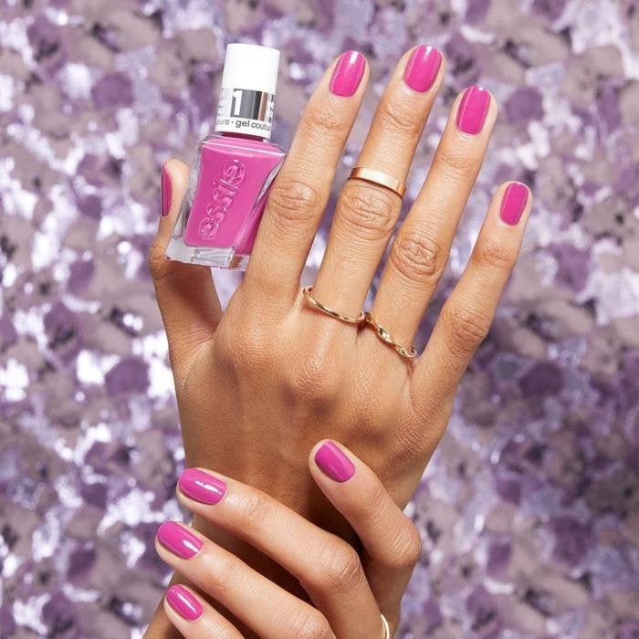 disenos-de-unas-en-rosa-palo-o-violeta-7