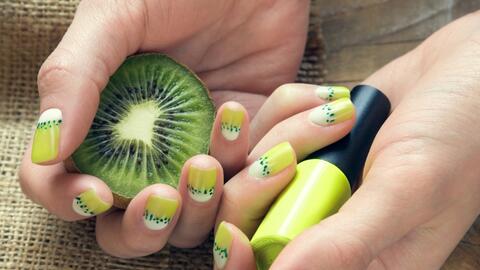 disenos-de-unas-faciles-de-frutas-7