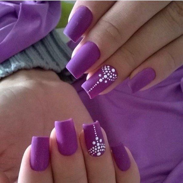 disenos-de-unas-faciles-y-bonitas-morado-2
