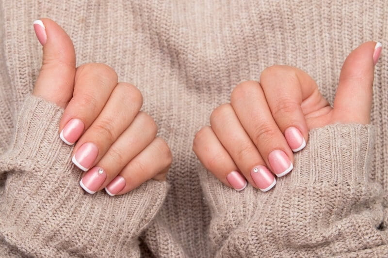 disenos-de-unas-frances-natural-7