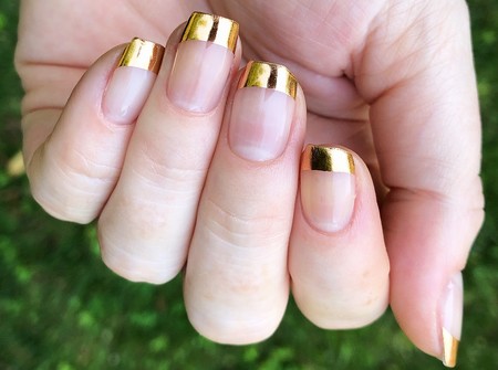 disenos-de-unas-francesas-metalicas-5
