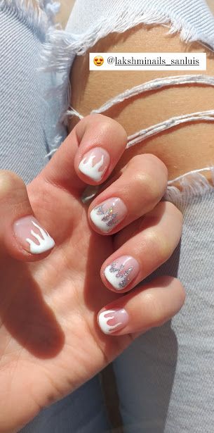 disenos-de-unas-fuego-blanco-2