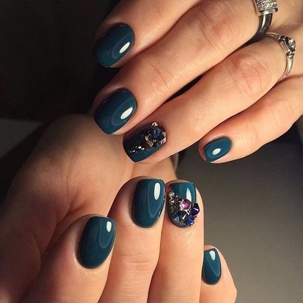 disenos-de-unas-gelish-tonos-oscuros-6
